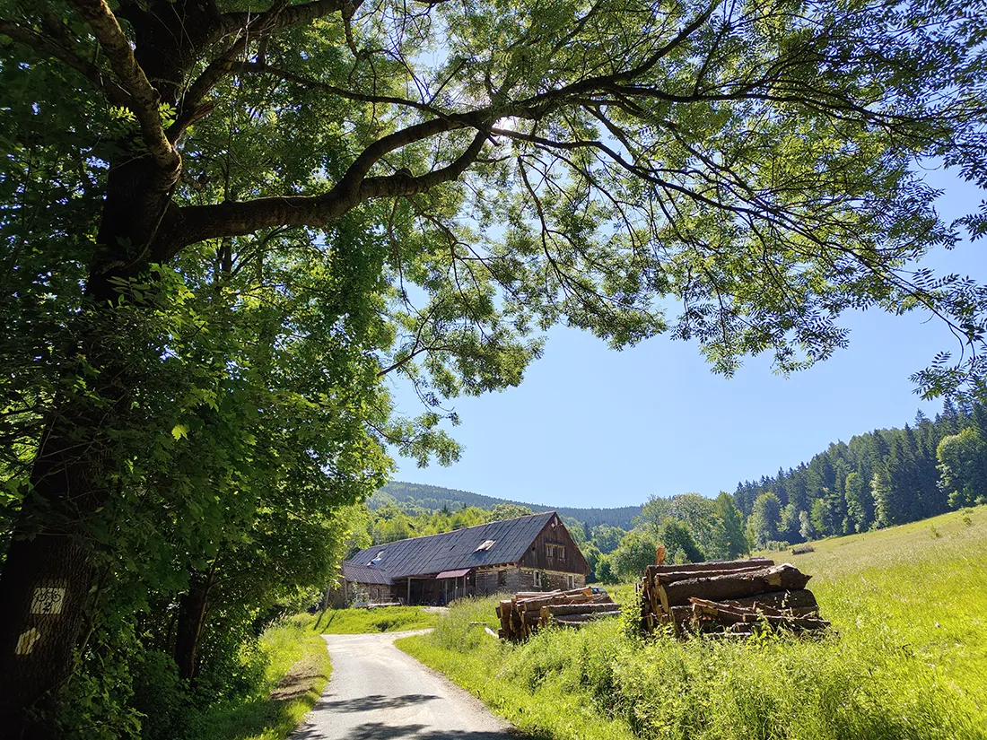 Wędrówki i sport — szlaki, rzeka, MTB